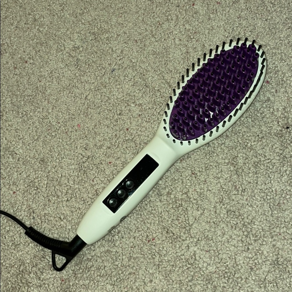 Straightening brush